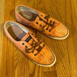 Coral sperry shoes